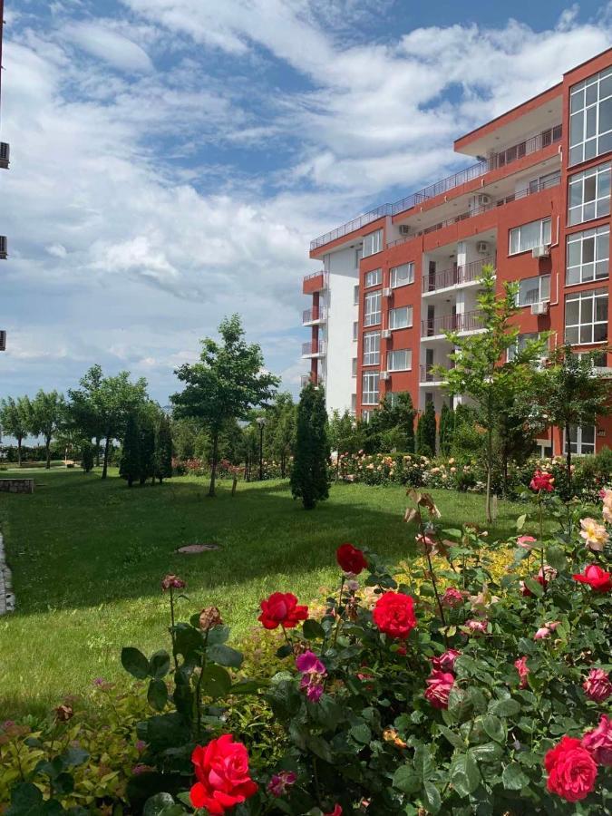 Appartement Fort Noks Panorama I Marina à Elenite Extérieur photo